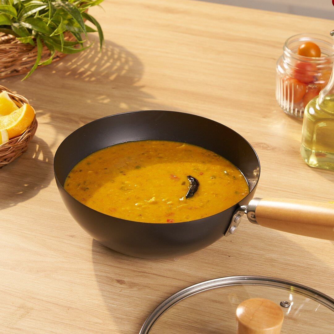 Japanese Style Honey Comb Non-Stick Pan (20cm)