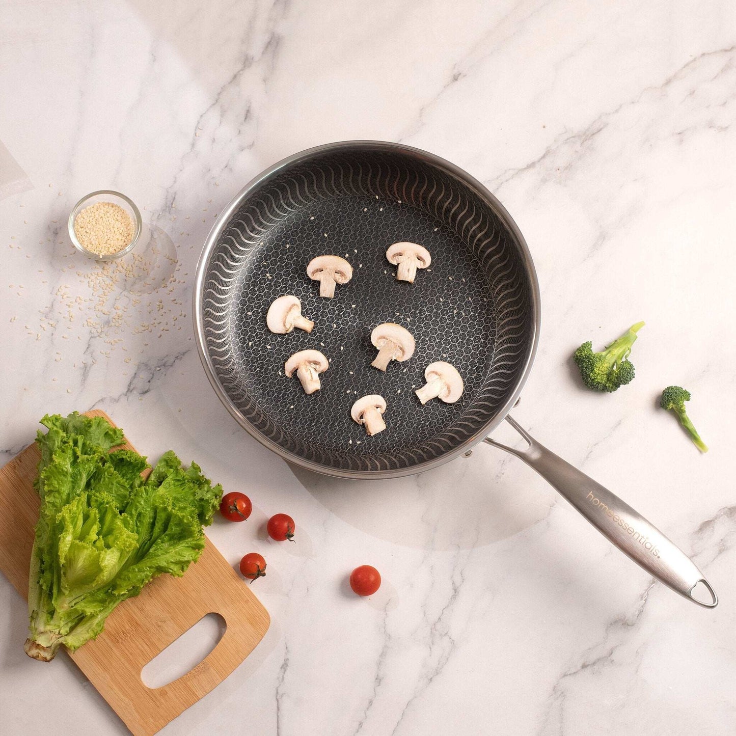 Double Sided Multipurpose Stainless Steel Non-Stick Honeycomb Frying Pan (26cm)